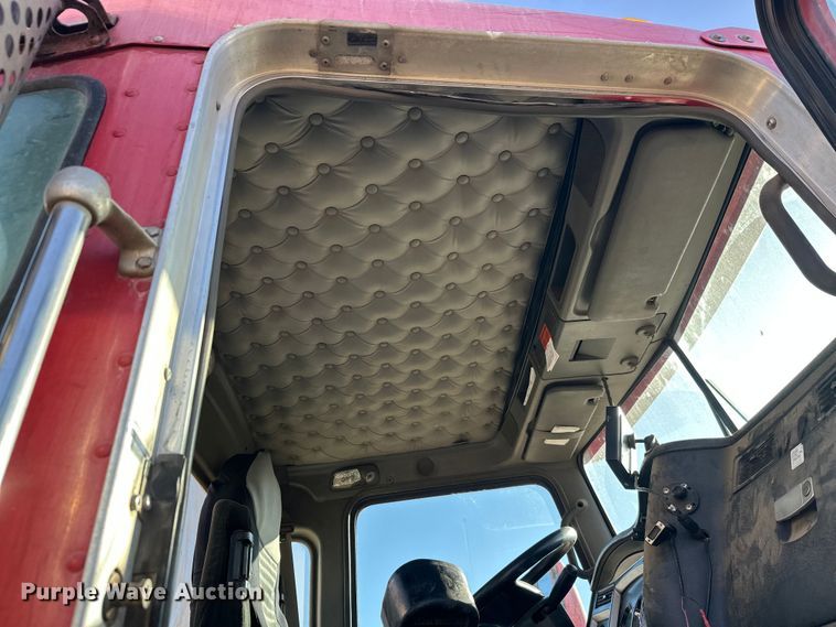 image for item DW4348 2006 Kenworth W900 ready mix truck