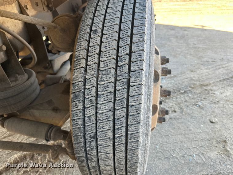 image for item DW4348 2006 Kenworth W900 ready mix truck