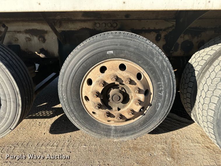 image for item DW4348 2006 Kenworth W900 ready mix truck