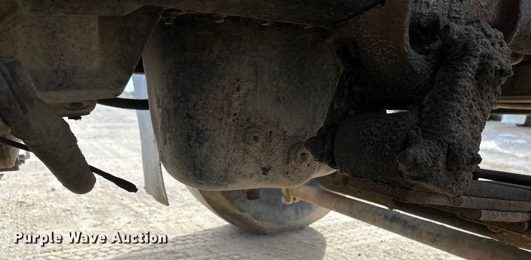 image for item DW4350 2001 International 5500i ready mix truck