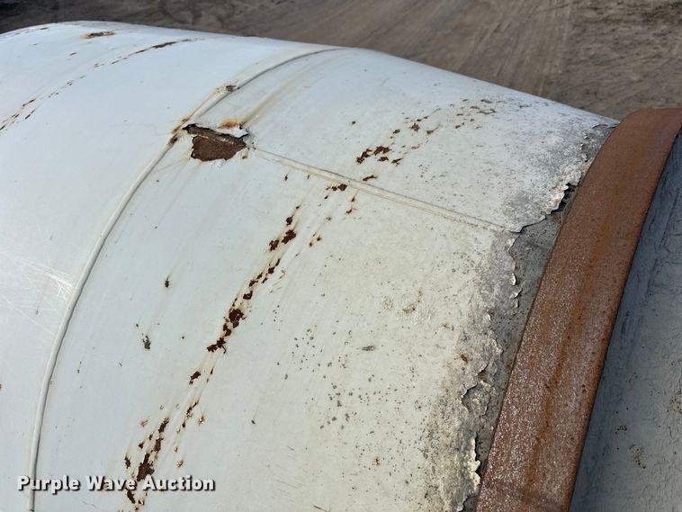 image for item DW4351 2002 International 5500i ready mix truck