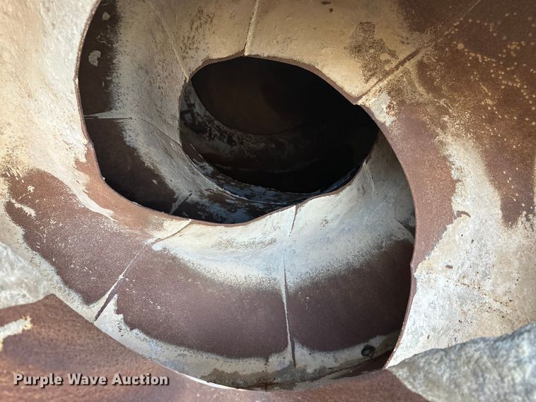 image for item DW4351 2002 International 5500i ready mix truck