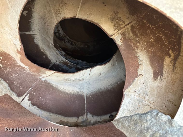 image for item DW4351 2002 International 5500i ready mix truck