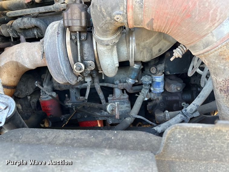 image for item DW4355 2006 International 5500i ready mix truck