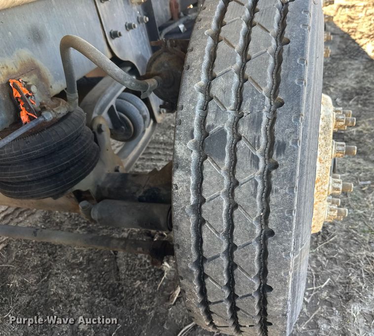 image for item DW4355 2006 International 5500i ready mix truck