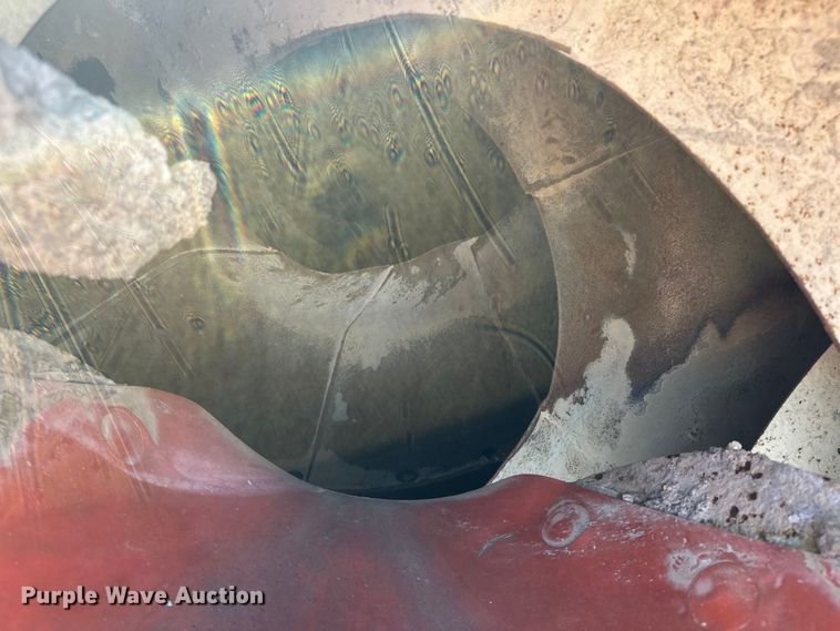 image for item DW4356 2005 International 5500i ready mix truck