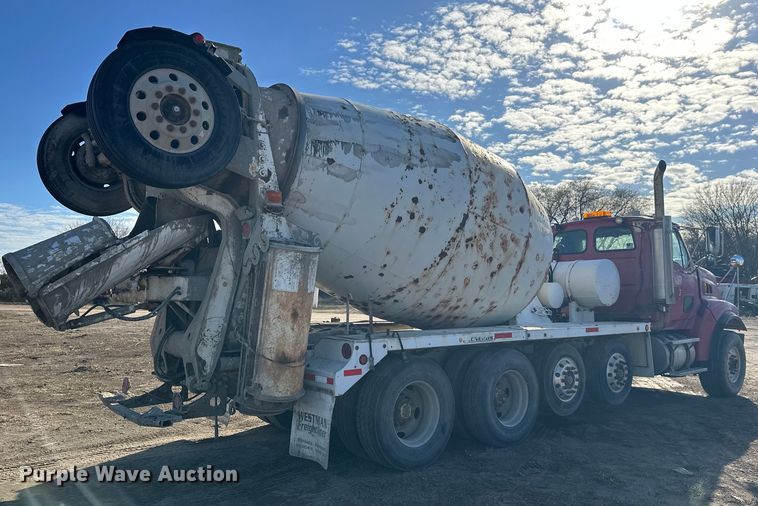 image for item DW4358 2006 Sterling L-Line ready mix truck