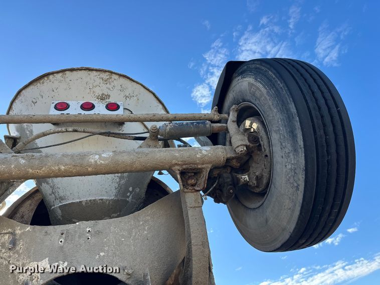 image for item DW4358 2006 Sterling L-Line ready mix truck