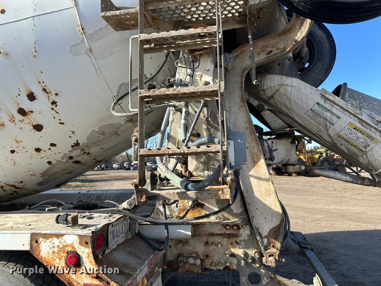 image for item DW4358 2006 Sterling L-Line ready mix truck