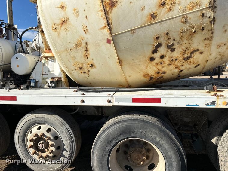 image for item DW4358 2006 Sterling L-Line ready mix truck