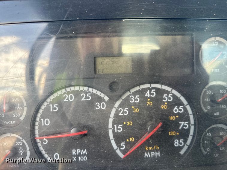 image for item DW4358 2006 Sterling L-Line ready mix truck