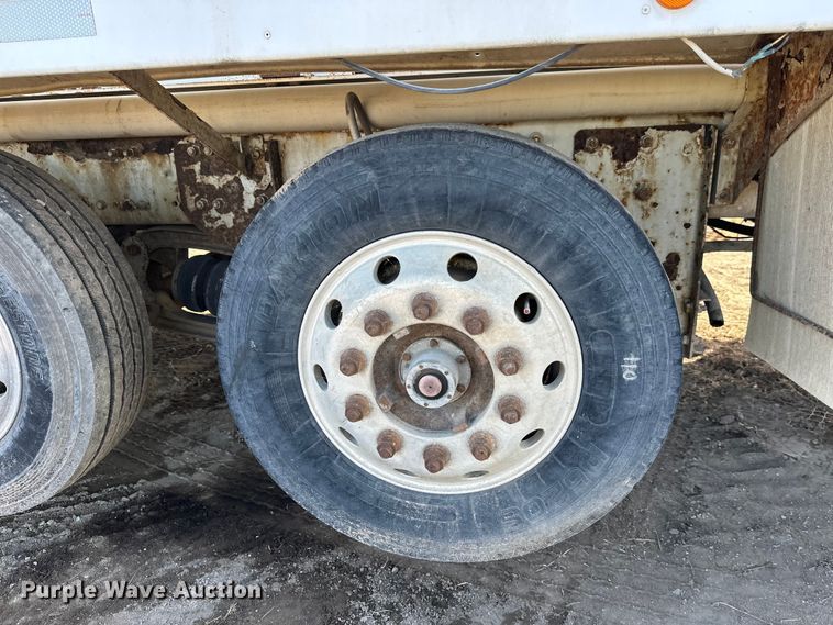 image for item DW4358 2006 Sterling L-Line ready mix truck