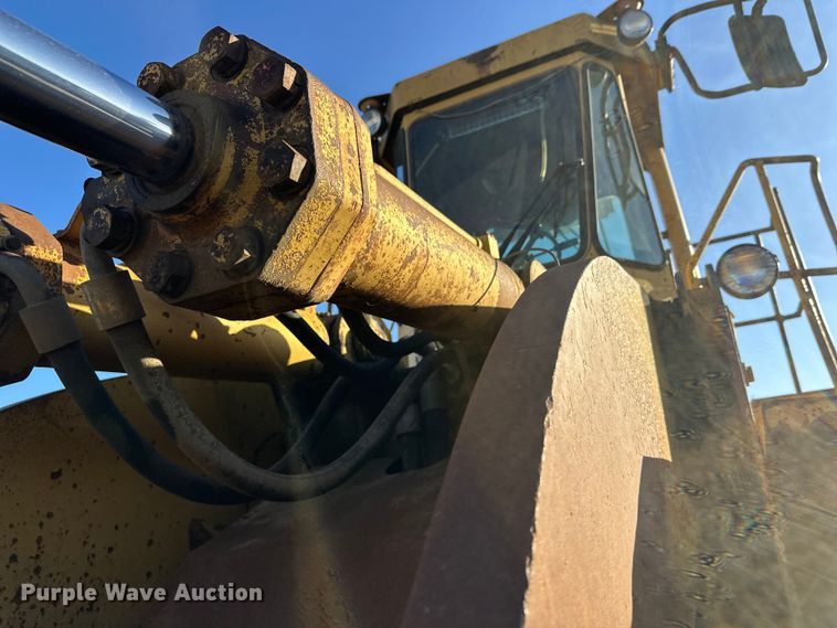 image for item DW4359 1985 Caterpillar 980C wheel loader