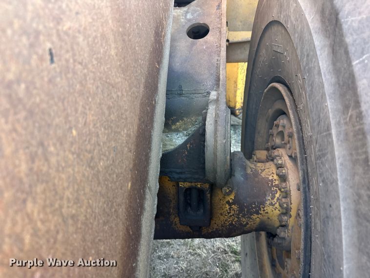 image for item DW4359 1985 Caterpillar 980C wheel loader