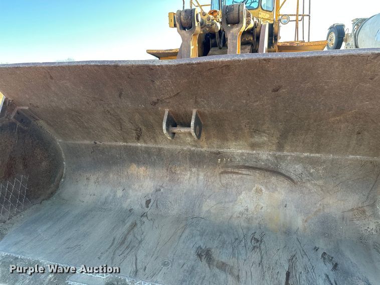 image for item DW4359 1985 Caterpillar 980C wheel loader