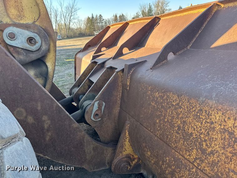 image for item DW4359 1985 Caterpillar 980C wheel loader