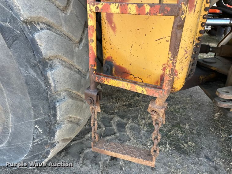 image for item DW4359 1985 Caterpillar 980C wheel loader