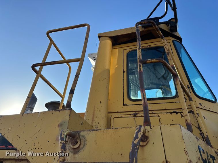 image for item DW4359 1985 Caterpillar 980C wheel loader