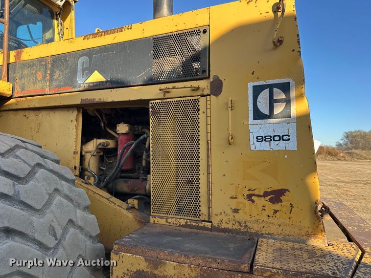 image for item DW4359 1985 Caterpillar 980C wheel loader