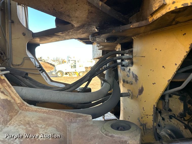 image for item DW4359 1985 Caterpillar 980C wheel loader