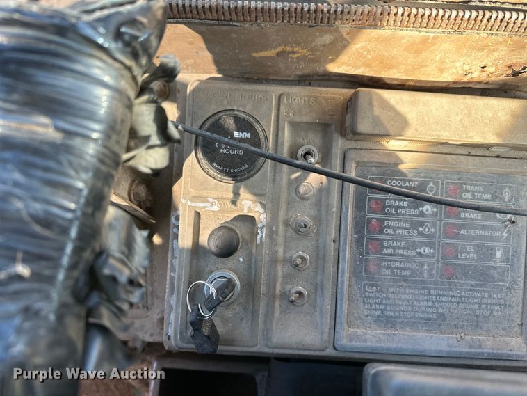 image for item DW4359 1985 Caterpillar 980C wheel loader