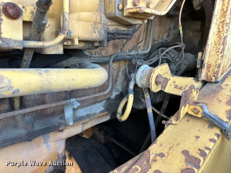 image for item DW4359 1985 Caterpillar 980C wheel loader