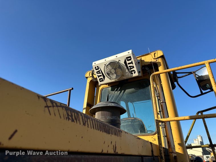 image for item DW4359 1985 Caterpillar 980C wheel loader