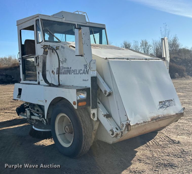 image for item DW4360 Elgin Pelican street sweeper