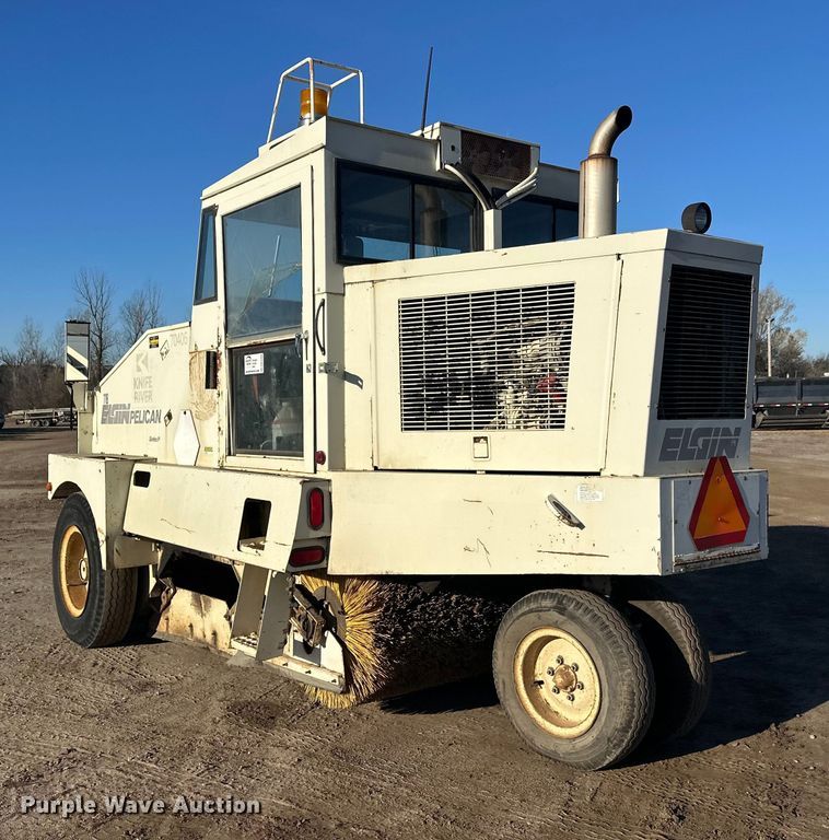 image for item DW4360 Elgin Pelican street sweeper