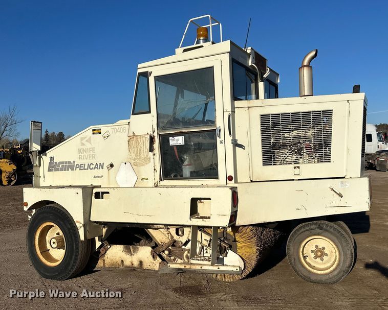 image for item DW4360 Elgin Pelican street sweeper