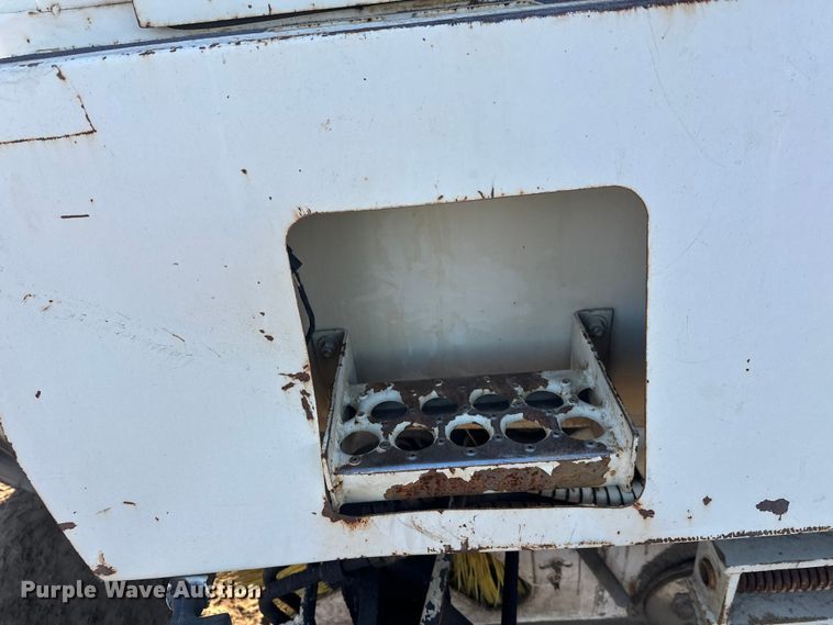 image for item DW4360 Elgin Pelican street sweeper