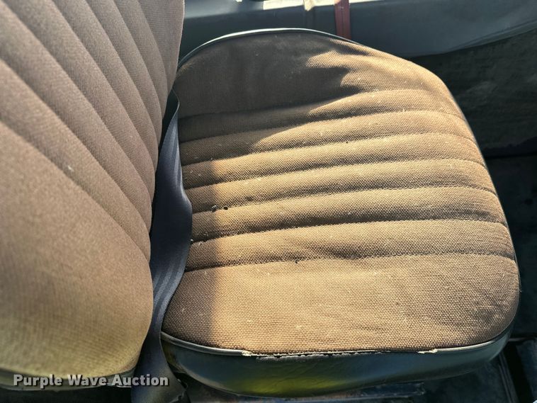 image for item DW4360 Elgin Pelican street sweeper