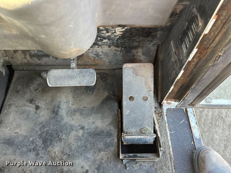 image for item DW4360 Elgin Pelican street sweeper