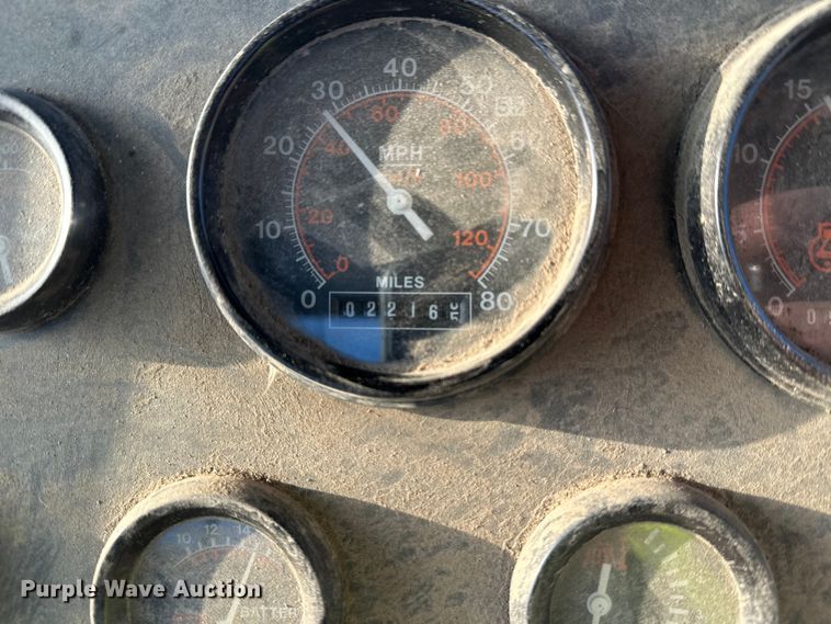 image for item DW4360 Elgin Pelican street sweeper