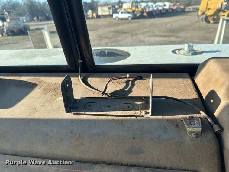 image for item DW4360 Elgin Pelican street sweeper