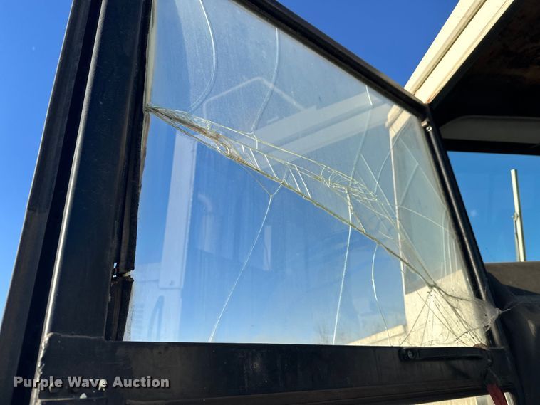 image for item DW4360 Elgin Pelican street sweeper