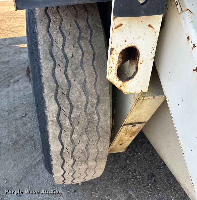 image for item DW4360 Elgin Pelican street sweeper