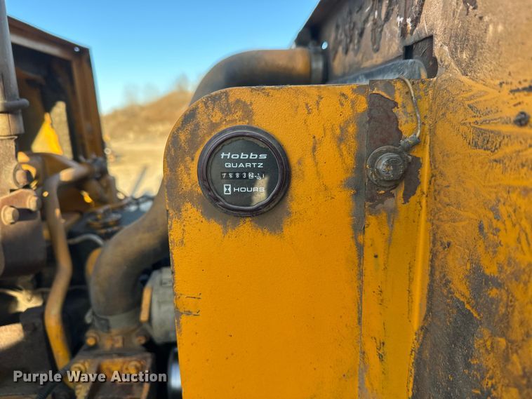 image for item DW4364 1998 Blaw Knox PF-3200 paver