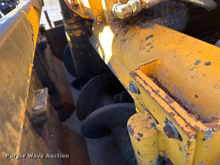 image for item DW4365 2001 Blaw Knox PF-4410 paver