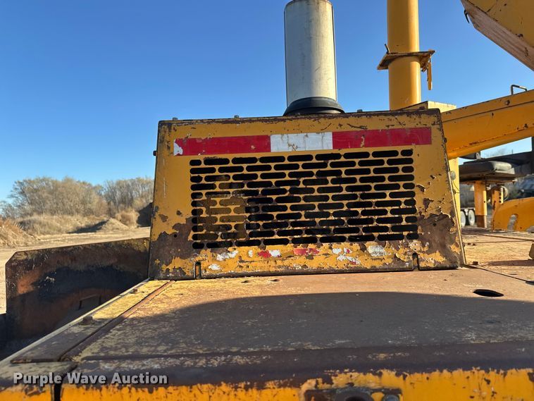 image for item DW4365 2001 Blaw Knox PF-4410 paver