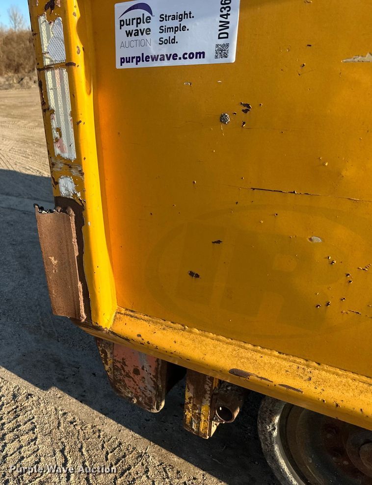 image for item DW4365 2001 Blaw Knox PF-4410 paver