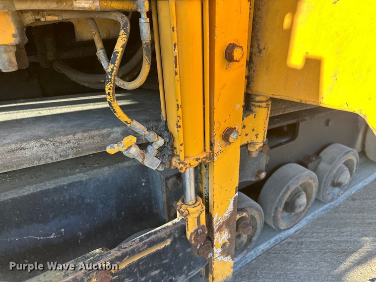 image for item DW4365 2001 Blaw Knox PF-4410 paver