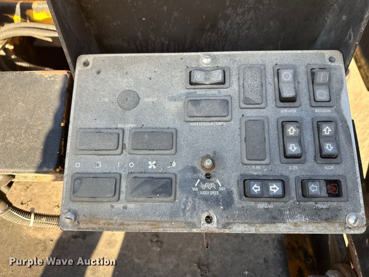 image for item DW4365 2001 Blaw Knox PF-4410 paver