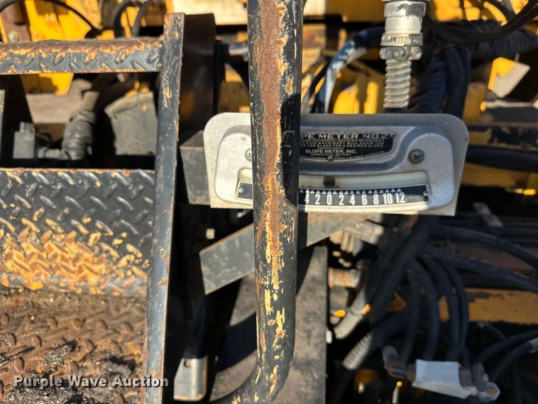 image for item DW4365 2001 Blaw Knox PF-4410 paver