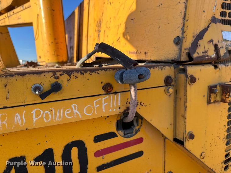 image for item DW4365 2001 Blaw Knox PF-4410 paver