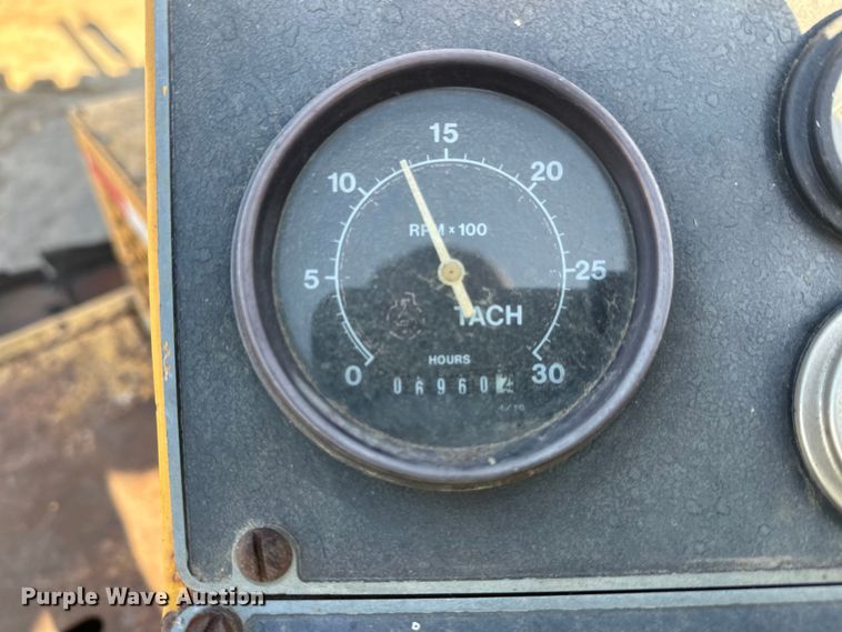 image for item DW4365 2001 Blaw Knox PF-4410 paver