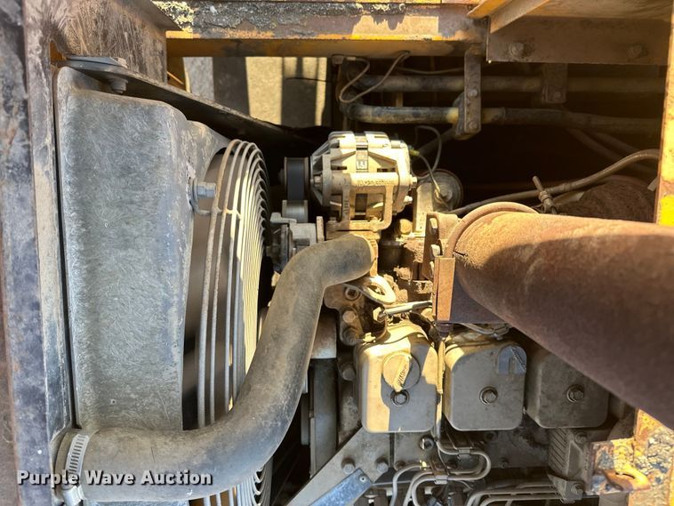 image for item DW4365 2001 Blaw Knox PF-4410 paver