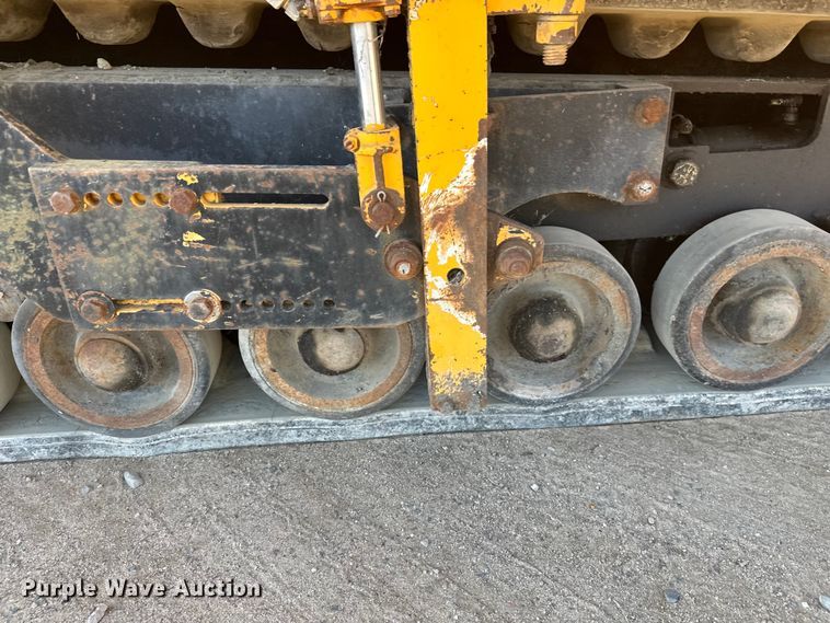 image for item DW4365 2001 Blaw Knox PF-4410 paver