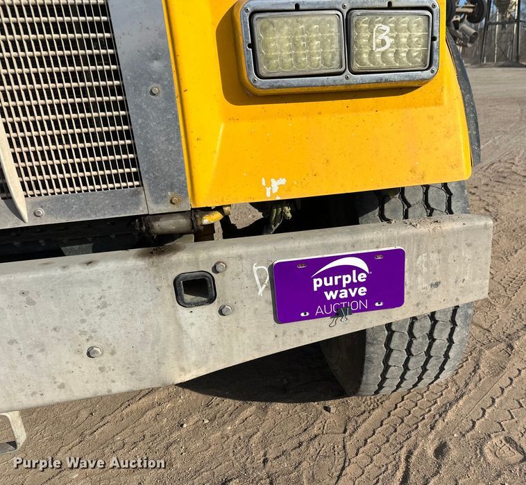 image for item DW4368 2004 Kenworth W900 ready mix truck