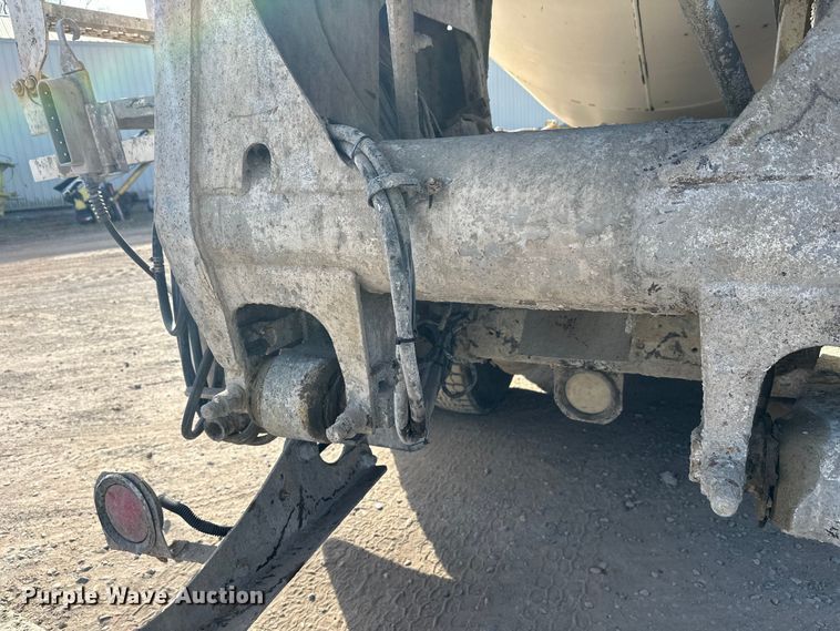 image for item DW4368 2004 Kenworth W900 ready mix truck